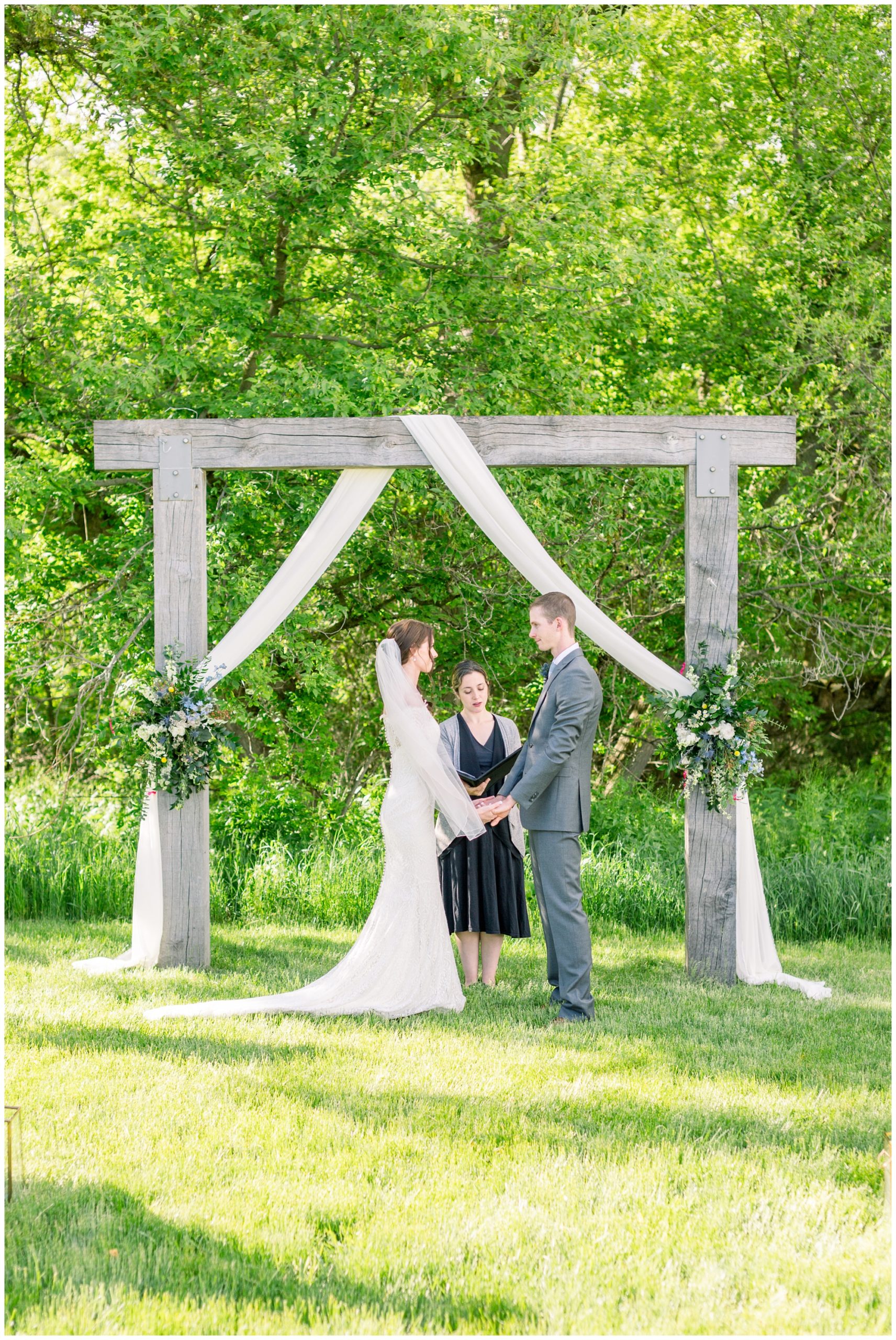 madison-milwaukee-wisconsin-wedding-fields-reserve-photographer_0306.jpg